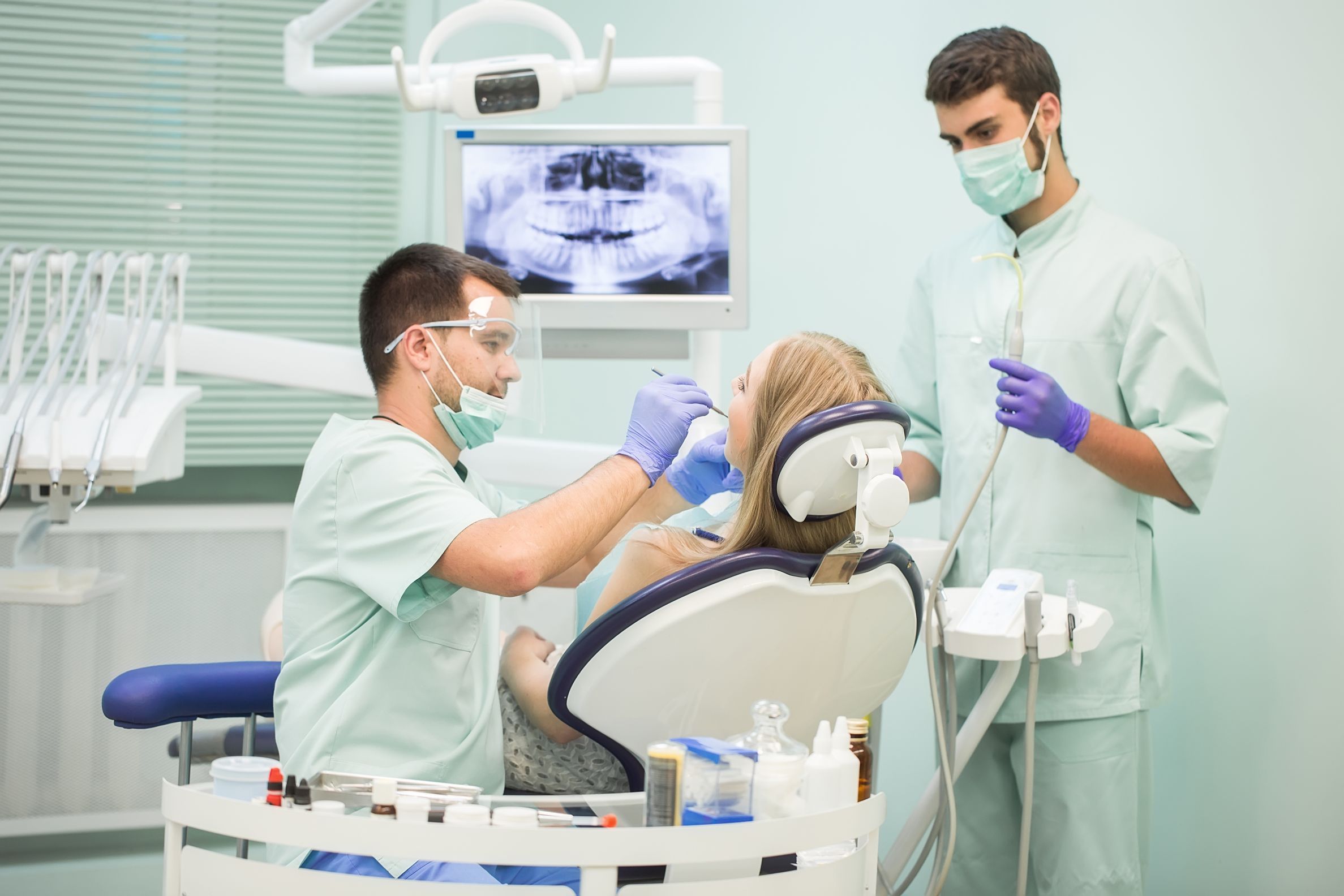 Dentist - Dental Surgery